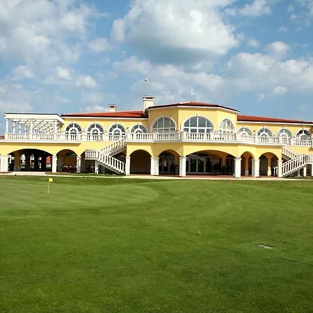 Hotel Lighthouse Golf & Balčik