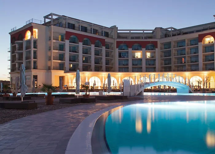 Hotell Lighthouse Golf &