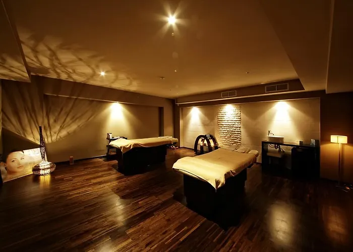 Lighthouse Golf & Hotell