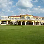 Хотел Lighthouse Golf & Балчик