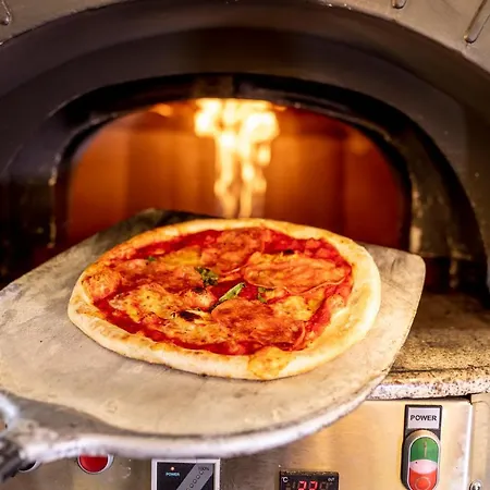 Lighthouse Golf & Szálloda