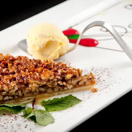 Lighthouse Golf & Szálloda