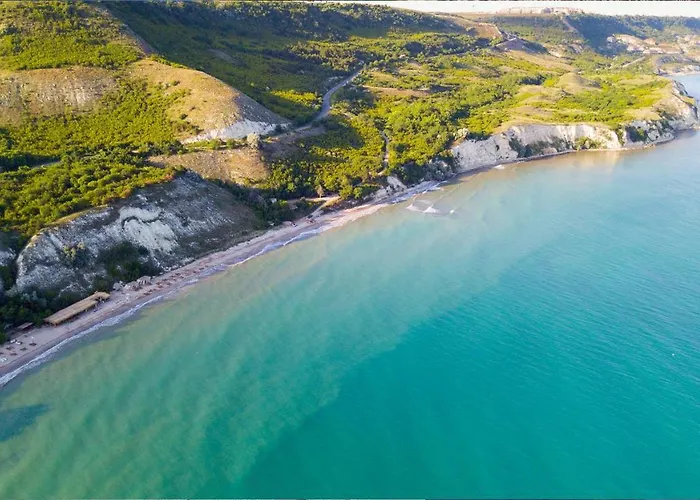 Lighthouse Golf & Отель Балчик