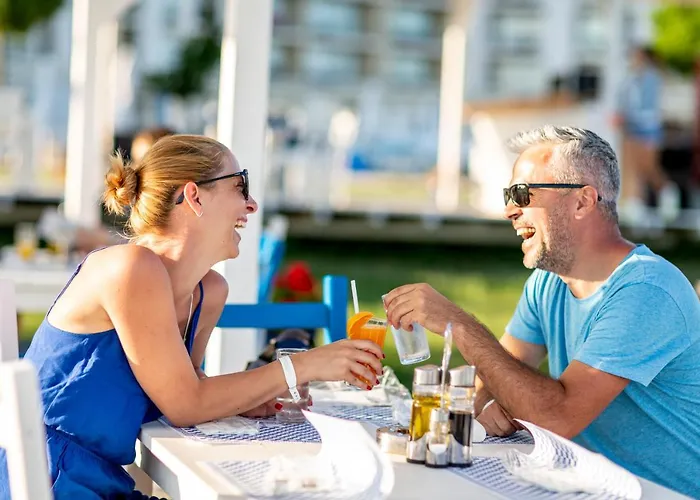 Lighthouse Golf & 5*